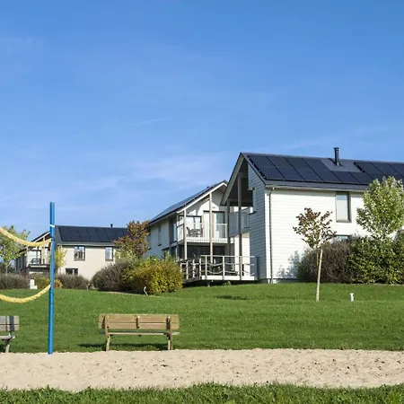 Holiday home Holiday Domaine Golden Lakes Village *